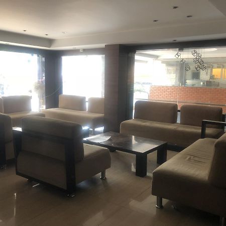 Hotel Shaans Tiruchirappalli Kültér fotó